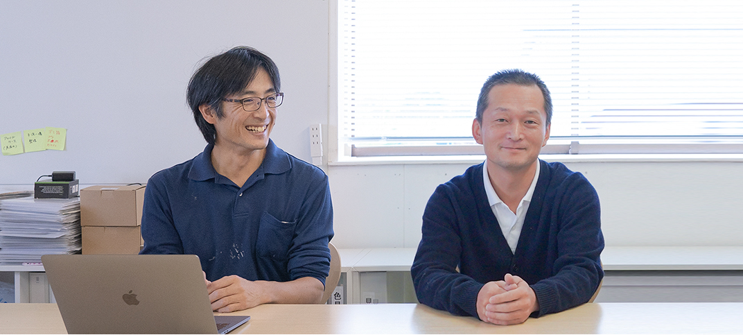 長浜市 看板 アドベン スタッフ写真