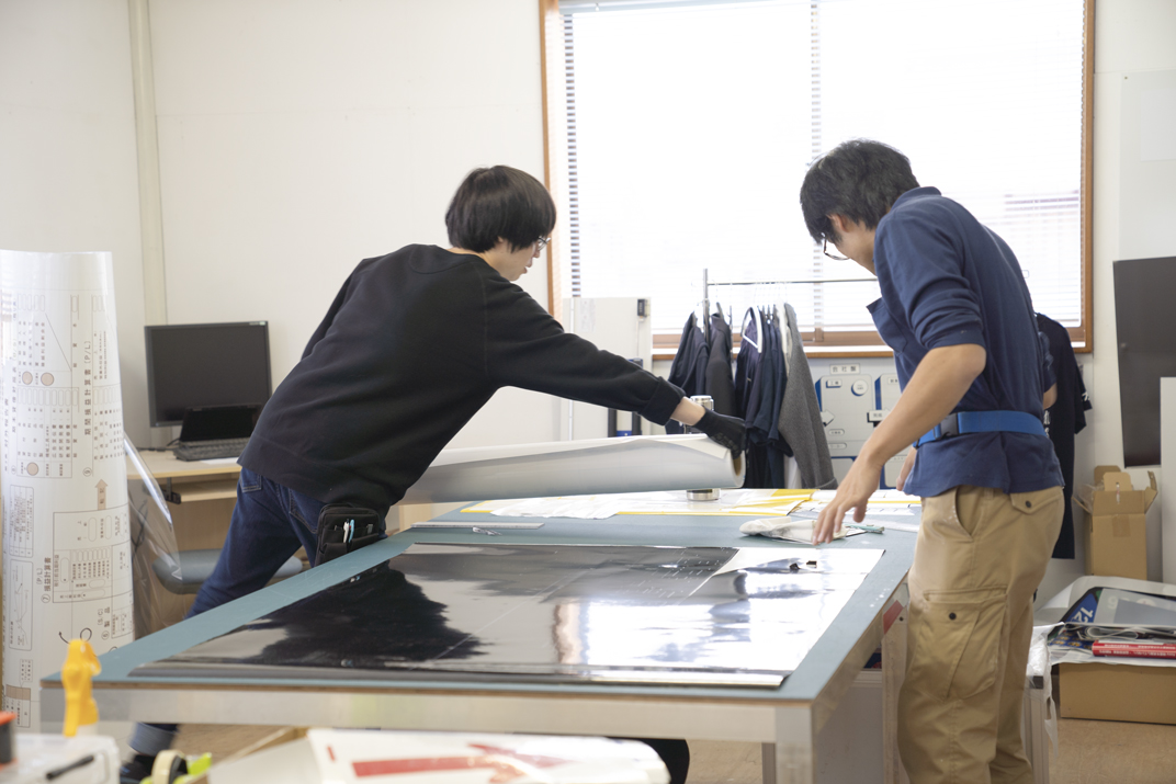 長浜市 看板 アドベン スタッフ写真